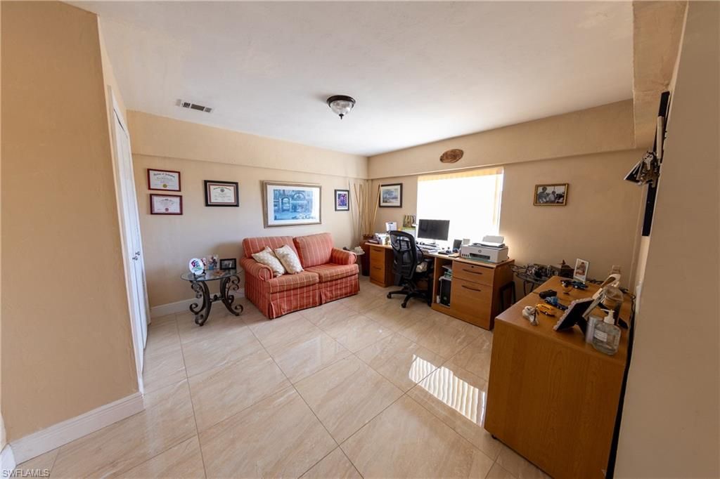 188 Gulfstream St , Marco Island, FL 34145 Photo