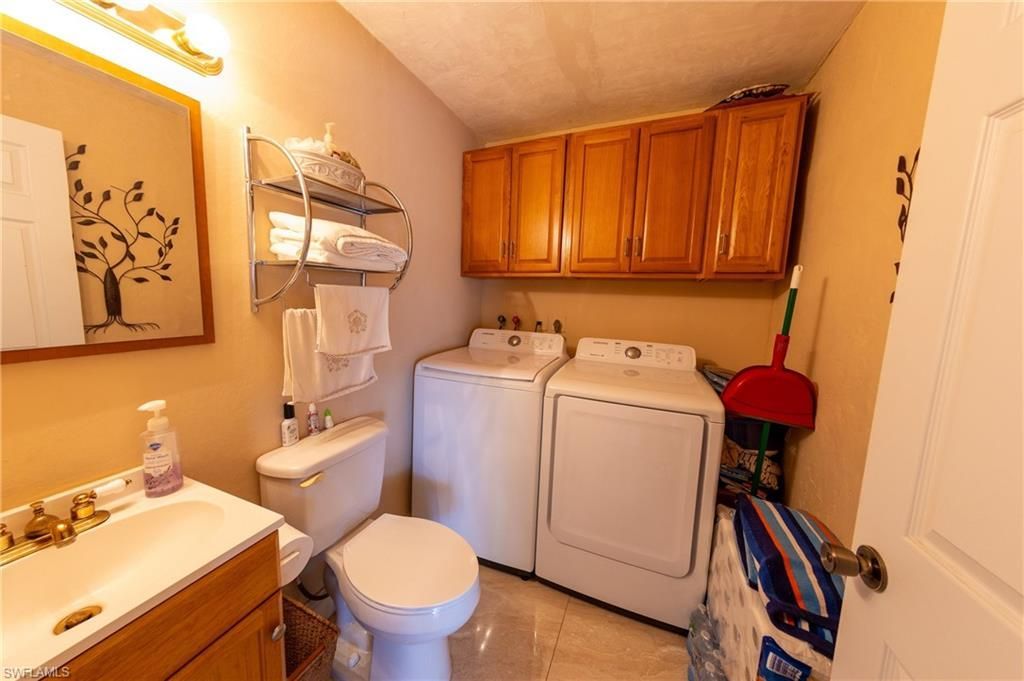 188 Gulfstream St , Marco Island, FL 34145 Photo