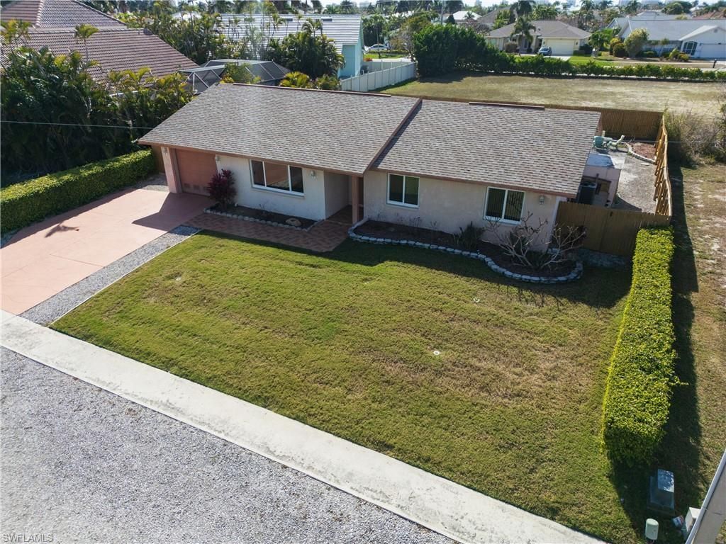 188 Gulfstream St , Marco Island, FL 34145 Photo