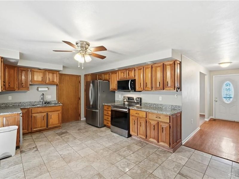 2262 Chapel Drive, Fairborn, OH 45324 Photo 17