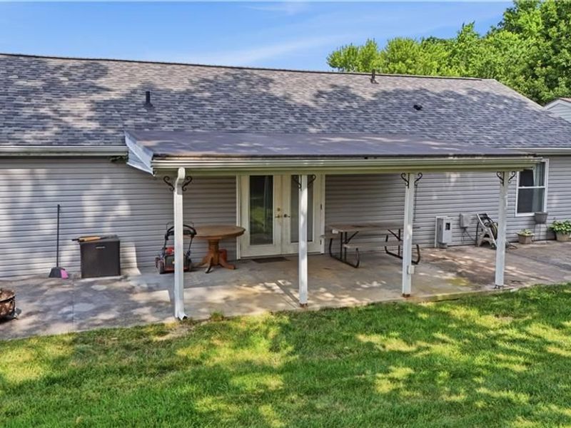 2262 Chapel Drive, Fairborn, OH 45324 Photo 3