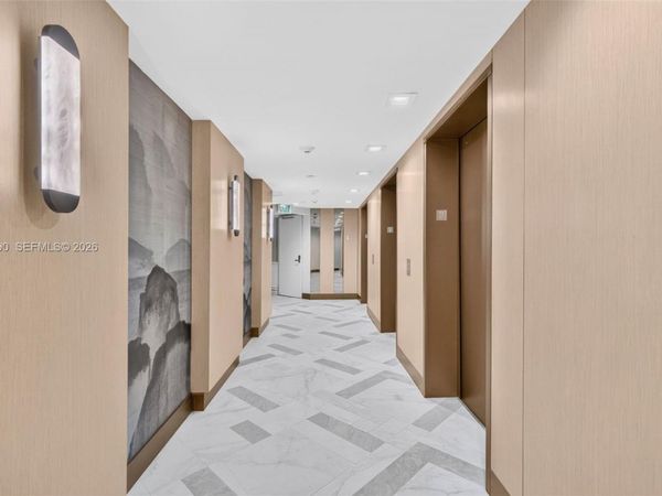 2800 ISLAND BL , Unit 904, Aventura, FL 33160