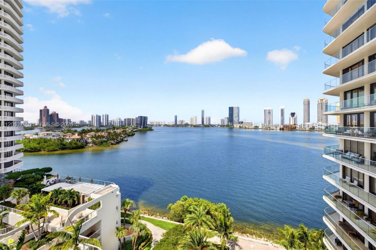 2800 Island Bl , Unit 904, Aventura, FL 33160 Photo