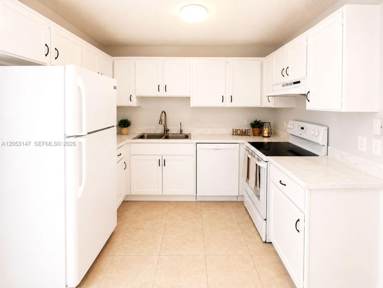 96 SE Norfolk Blvd , Stuart, FL 34997 Photo