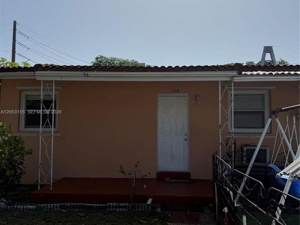 708 N 20th Ct , Unit 1-2, Hollywood, FL 33020