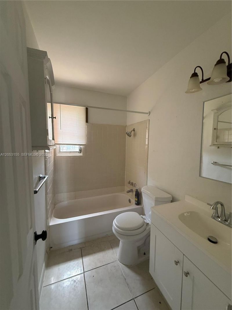 708 N 20th Ct , Unit 1-2, Hollywood, FL 33020 Photo