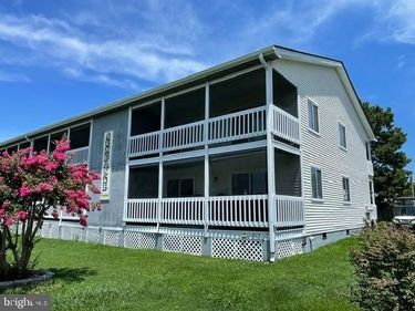 216 MONROE BAY AVENUE, Unit 101, COLONIAL BEACH, VA 22443