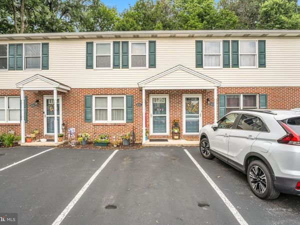 4522 LINDEN AVENUE, MECHANICSBURG, PA 17055