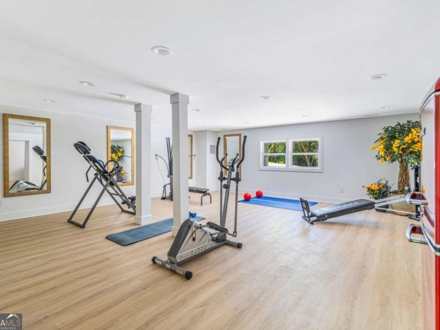 Property Image 33