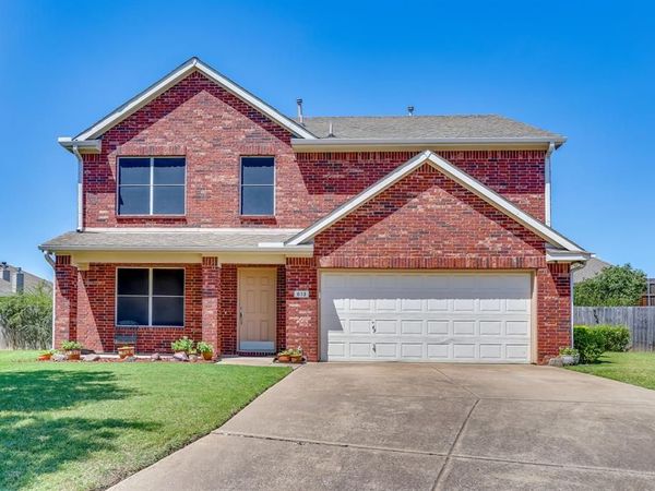 613 Cessna Court, Saginaw, TX 76179
