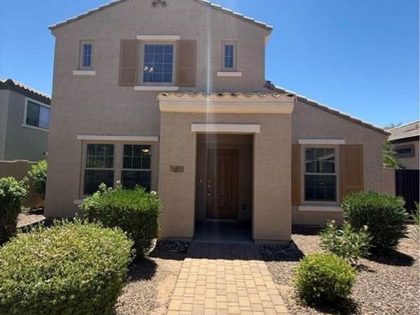 1662 S Martingale Road, Gilbert, AZ 85295