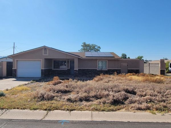 535 N 111TH Street, Mesa, AZ 85207