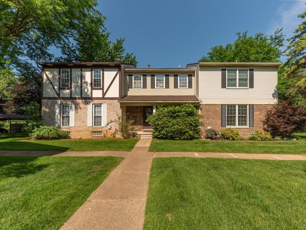 3286 Alpine Drive, Ann Arbor, MI 48108