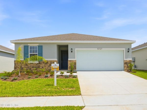 5727 Hiawassee Road, Okahumka, FL 34762