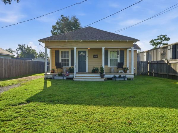 306 N Green Street , DeQuincy, LA 70633