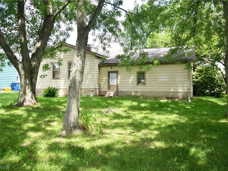 737 Porter Avenue, Campbell, OH 44405 Photo 21