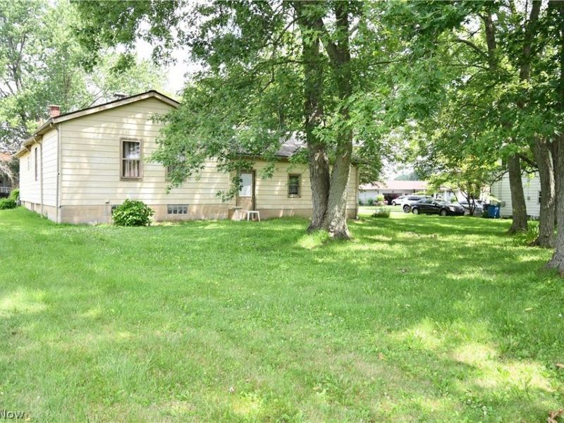 737 Porter Avenue, Campbell, OH 44405 Photo 22
