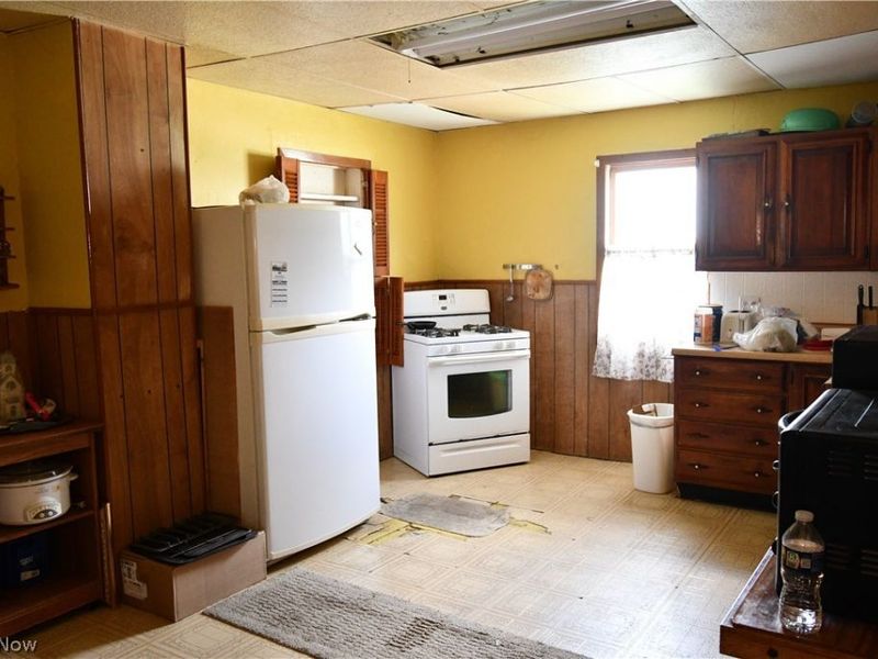 737 Porter Avenue, Campbell, OH 44405 Photo 7