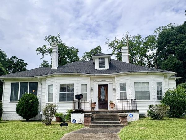 115 E McMillan Street, Evergreen, AL 36401