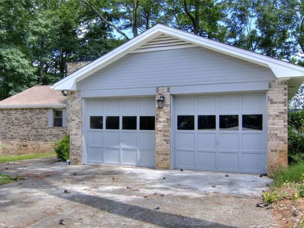 2210 Village Drive , Covington, GA 30016