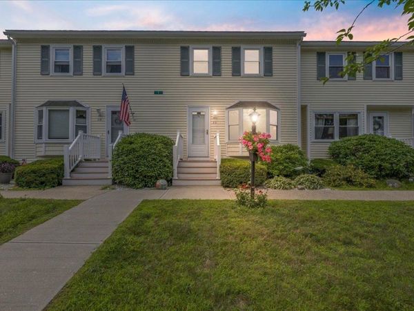 120 Newton Road, Unit 1C, Plaistow, NH 03865