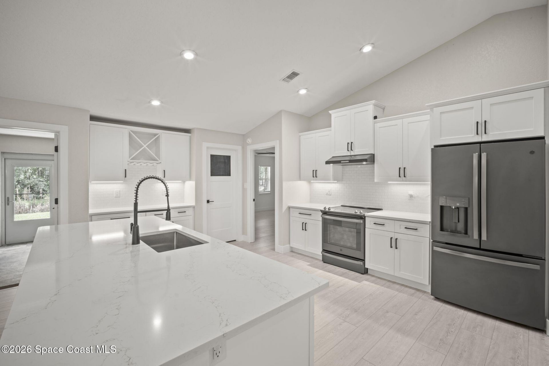 4618 N Friday Circle , Cocoa, FL 32926 Photo