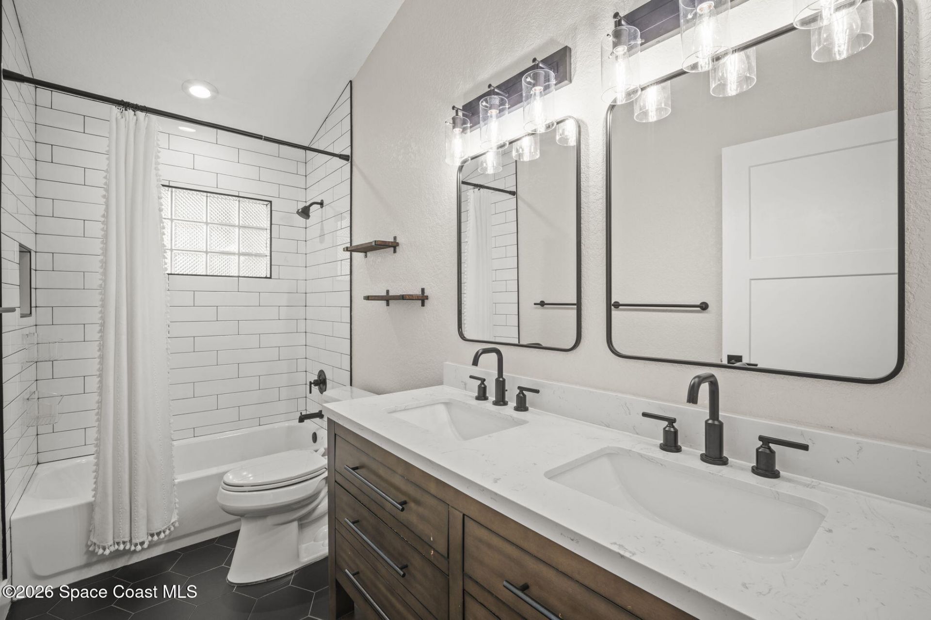 4618 N Friday Circle , Cocoa, FL 32926 Photo