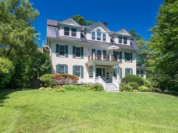 88 Round Hill Rd, Unit 2, Northampton, MA 01060