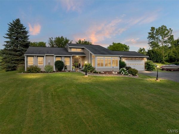 4874 Rockefeller Road, Auburn, NY 13021