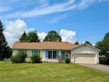195 Buckman Road, Rochester, NY 14615