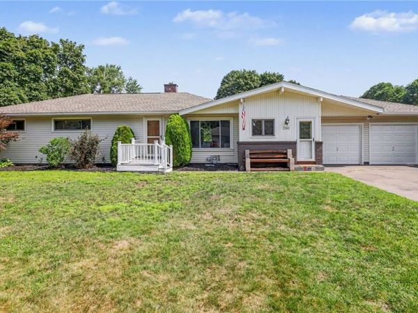 280 Wellington Road, Webster, NY 14580