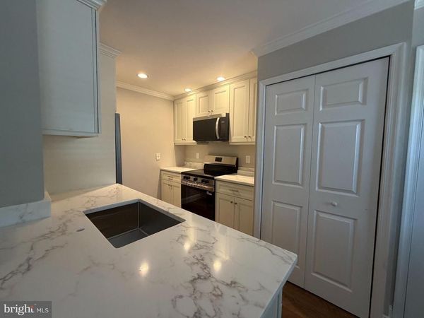 403 S MAIN STREET, Unit 105, DOYLESTOWN, PA 18901