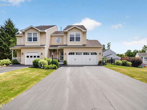 872 Dutch Drive, Castleton, NY 12033