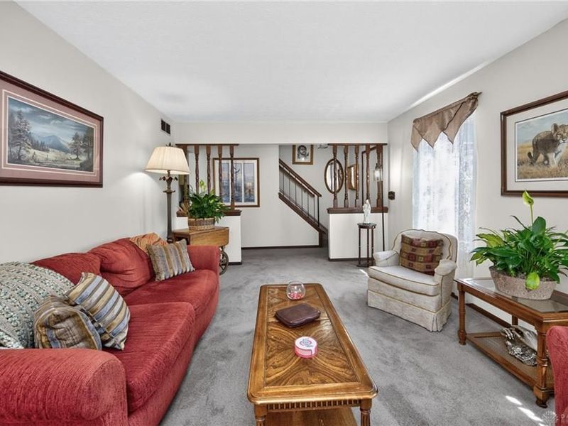 865 Old Orchard Lane, Monroe, OH 45050 Photo 8