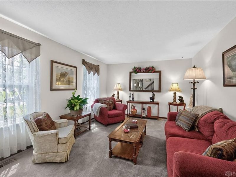 865 Old Orchard Lane, Monroe, OH 45050 Photo 9