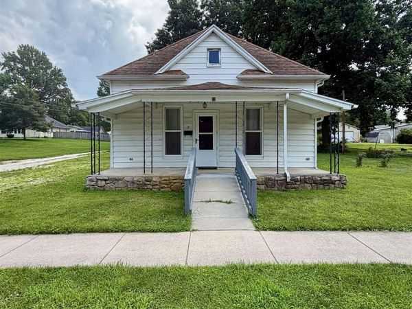23 W Stump Street, Williamsport, IN 47993