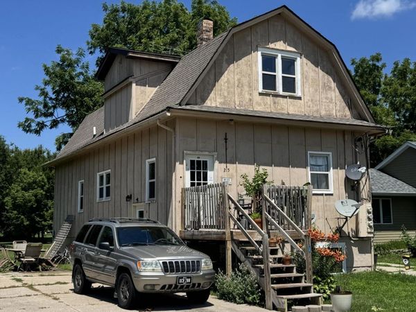215 Cedar Street, Story City, IA 50248