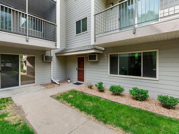 2110 Ridge Drive , Unit 13, Saint Louis Park, MN 55416