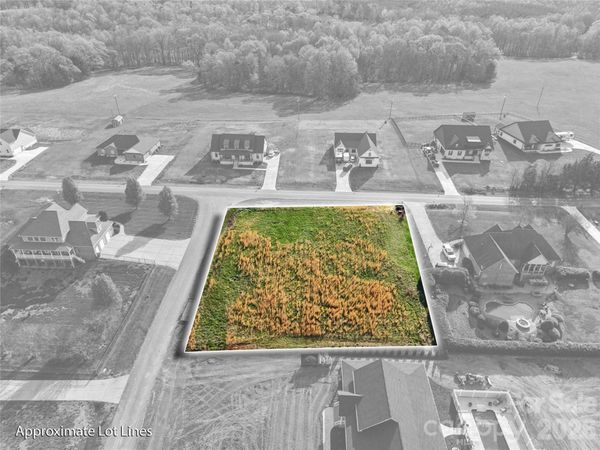528 New Salem Road , Statesville, NC 28625