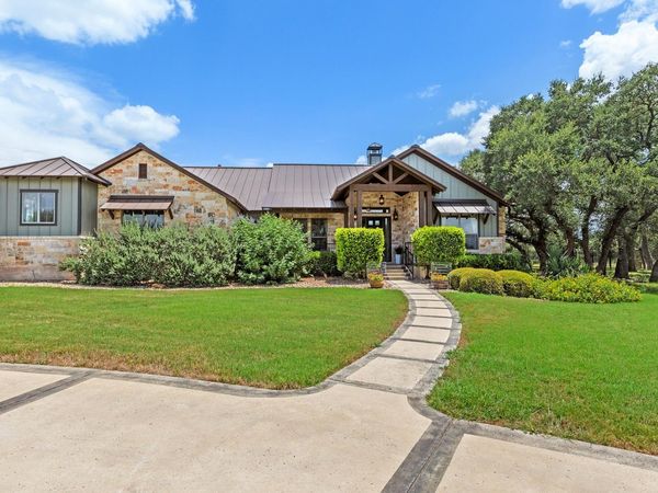 110 Western Oaks, New Braunfels, TX 78132