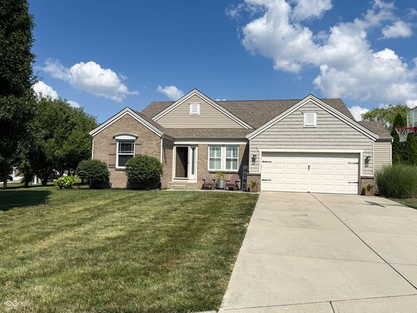 2225 Silver Rose Drive , Avon, IN 46123