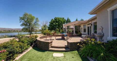 7330 Island Queen Drive, Sparks, NV 89436 Photo