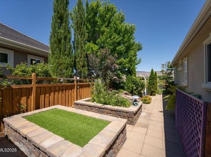 7330 Island Queen Drive, Sparks, NV 89436 Photo
