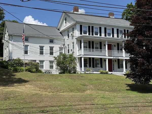 5 Main, Unit 4, Upton, MA 01568