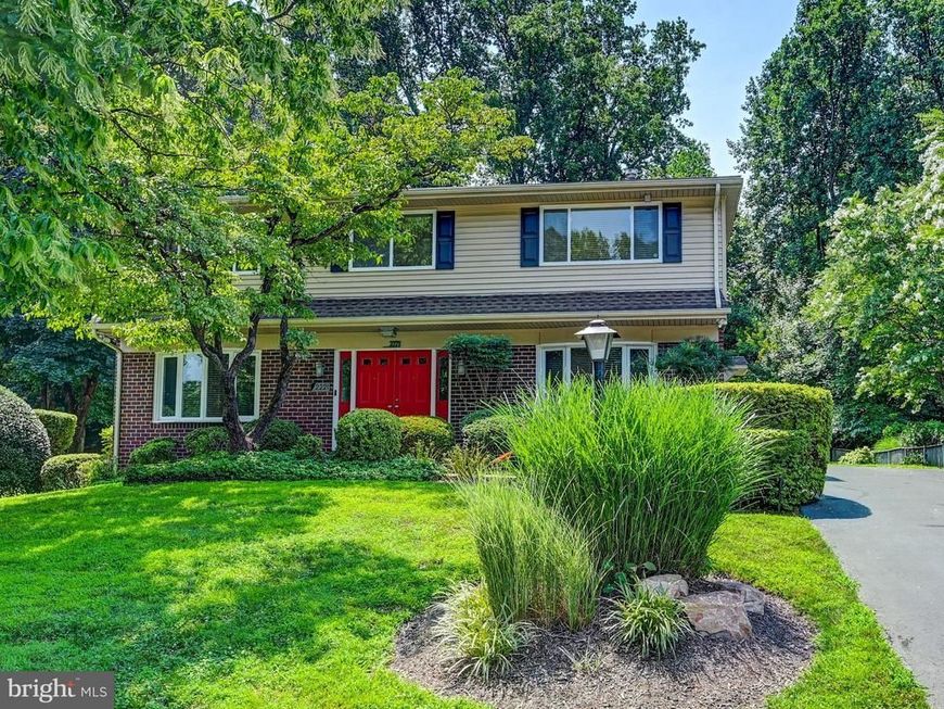 2221 Sugarcone Road, Baltimore, MD 21209 Main Photo