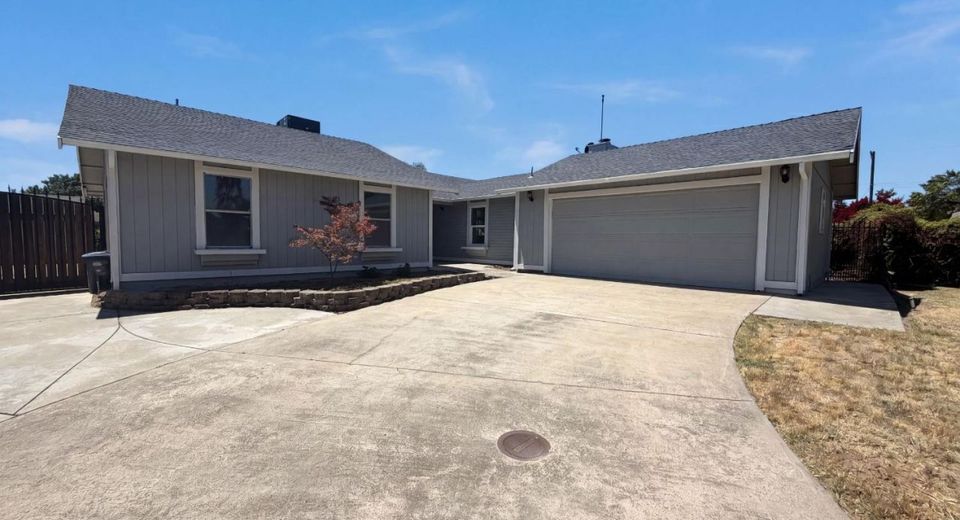 838 Dutra Ave, Rio Linda, CA 95673 Photo
