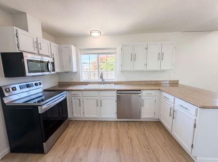 838 Dutra Ave, Rio Linda, CA 95673 Photo