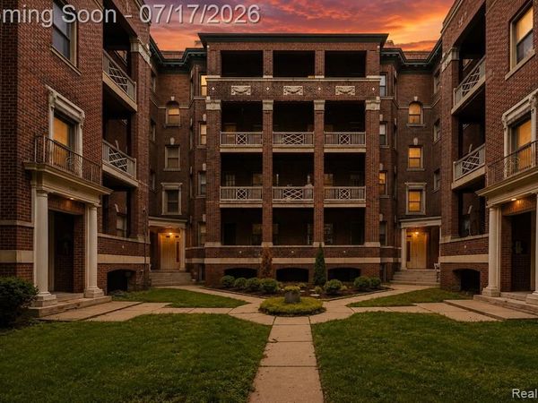 7409 2nd Avenue, Detroit, MI 48202