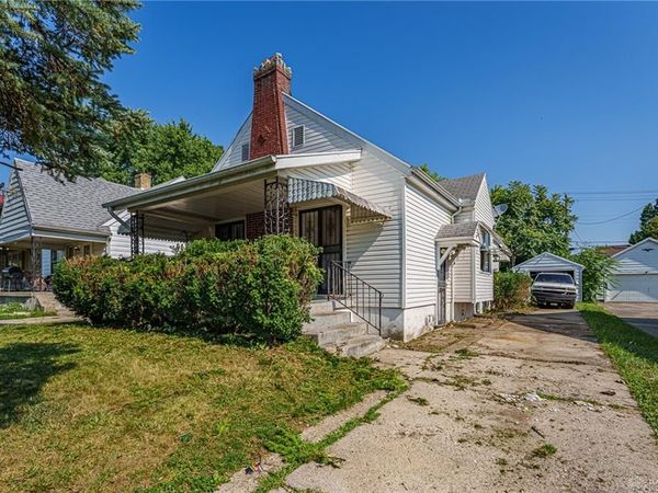 109 E Siebenthaler Avenue, Dayton, OH 45405