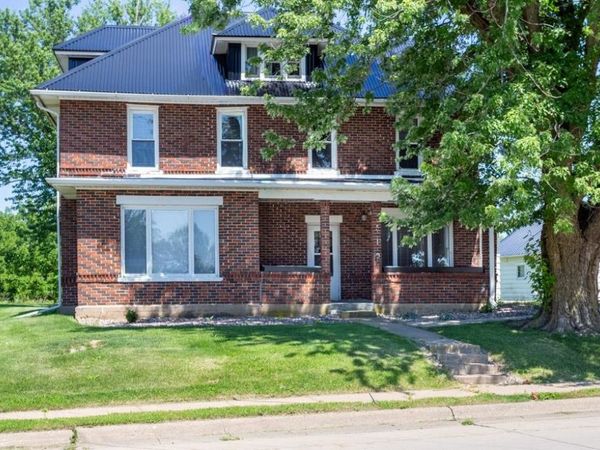 519 Balltown Road, Sherrill, IA 52073